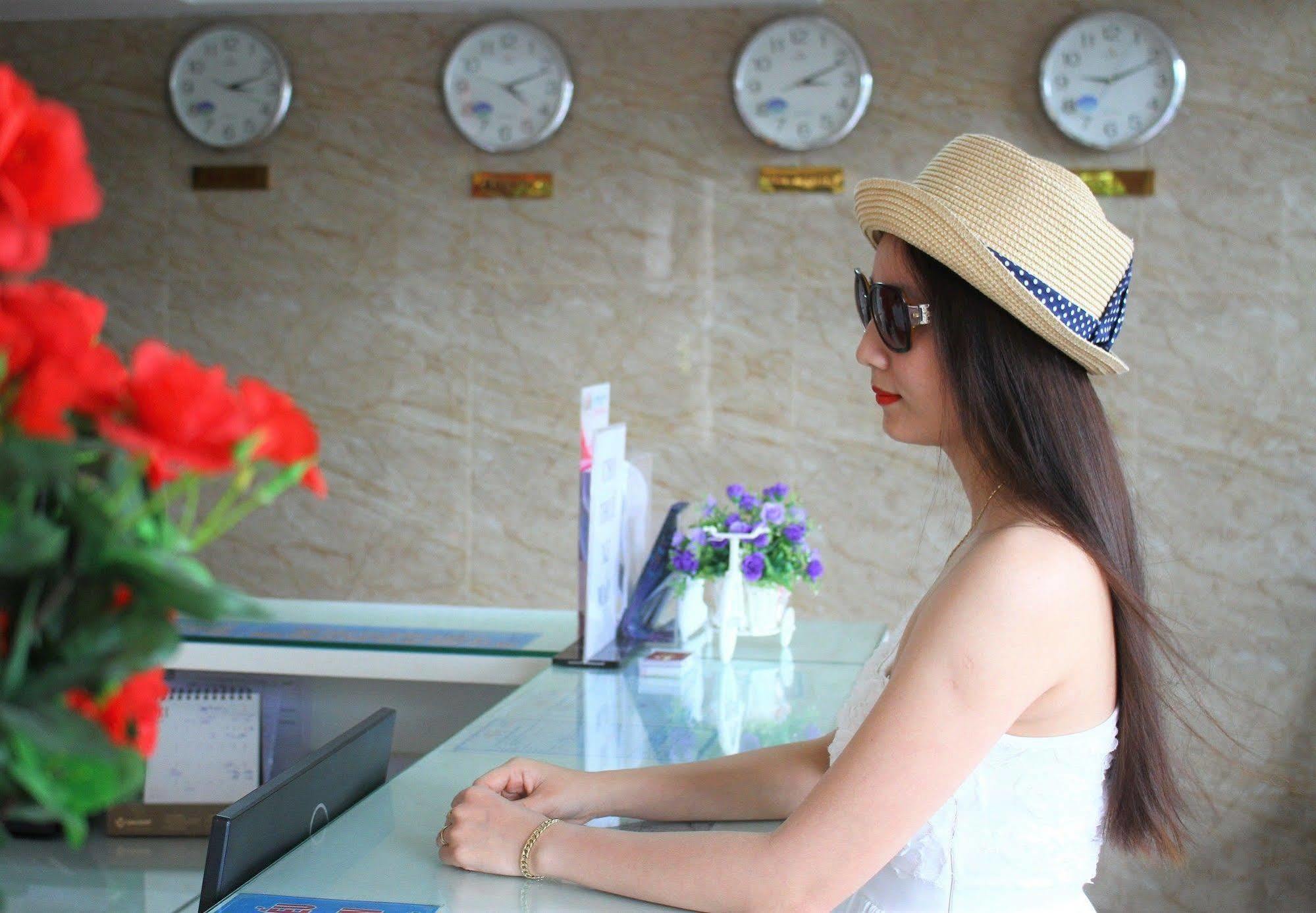 Misa Hotel Da Nang Exterior photo